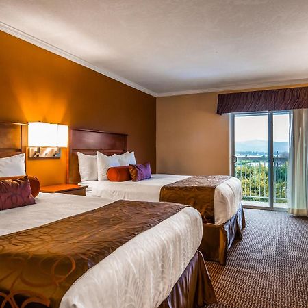 Best Western Plus Landmark Inn Линкольн-Сити Экстерьер фото