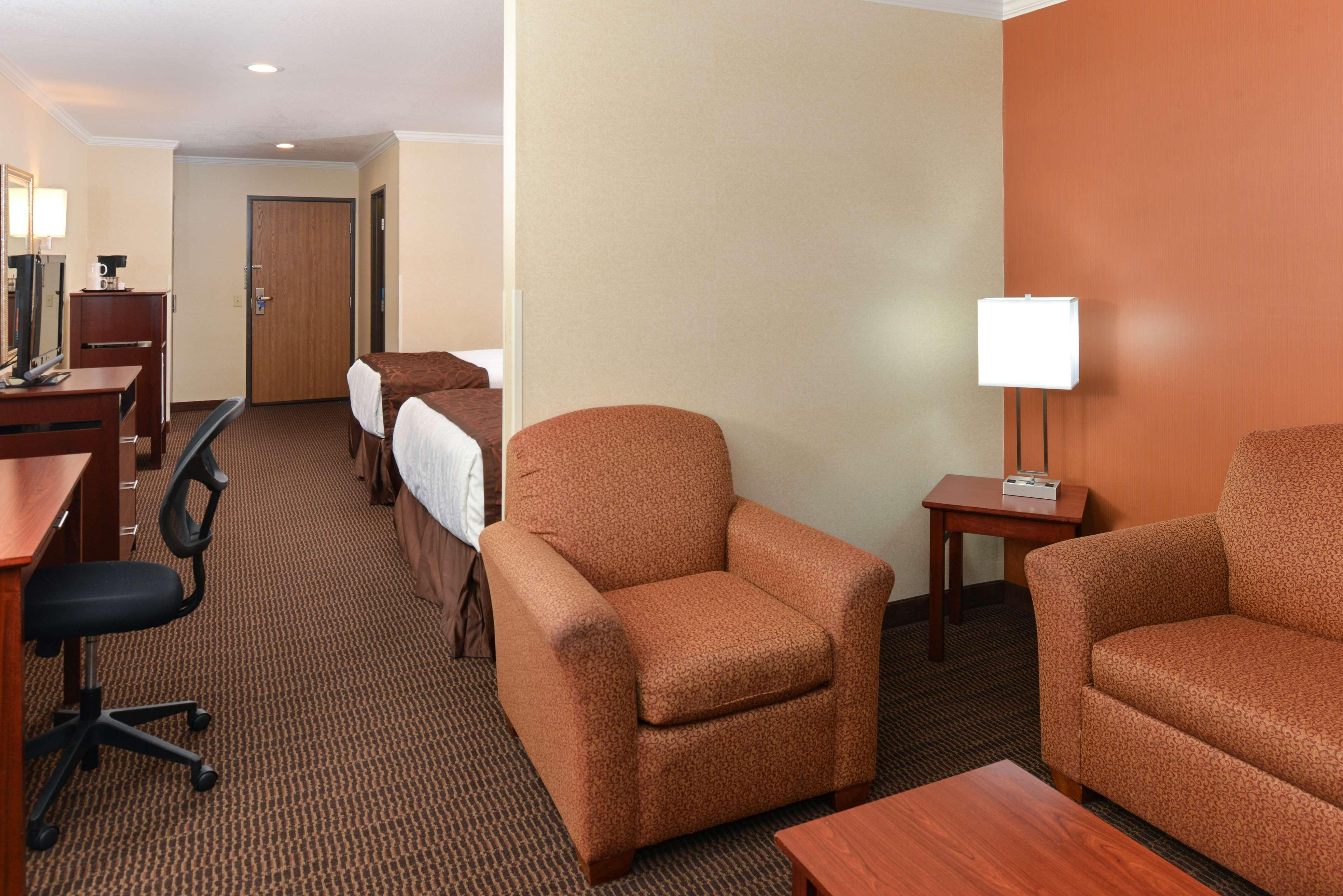 Best Western Plus Landmark Inn Линкольн-Сити Экстерьер фото