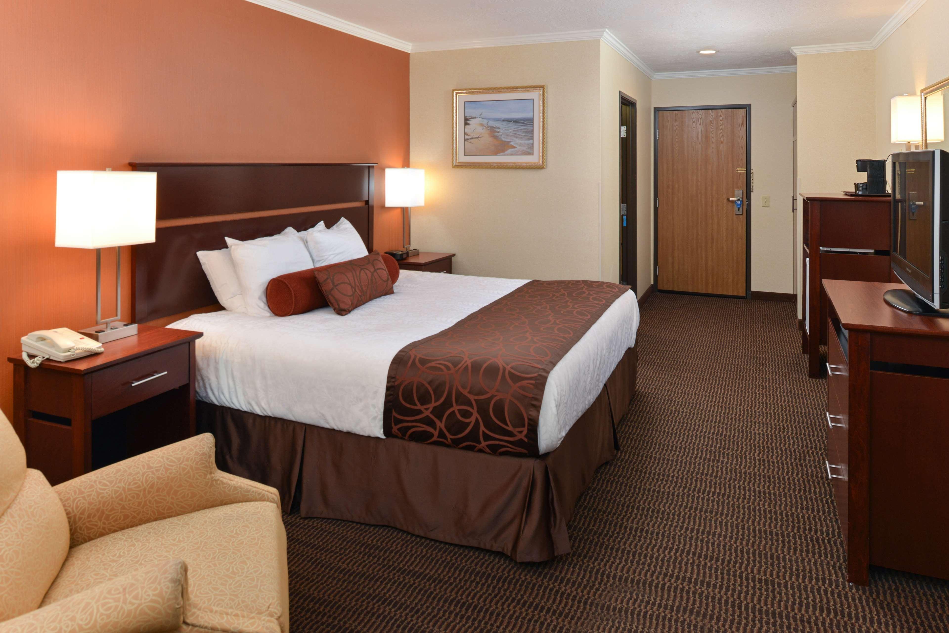 Best Western Plus Landmark Inn Линкольн-Сити Экстерьер фото