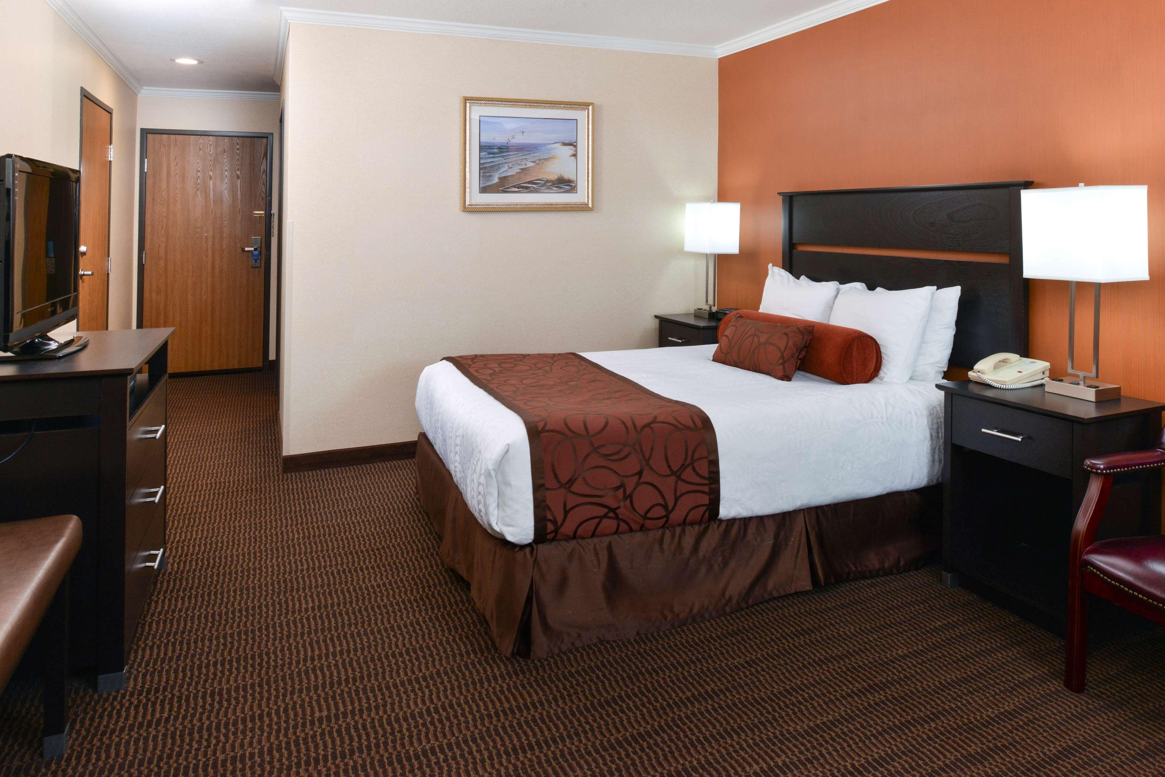 Best Western Plus Landmark Inn Линкольн-Сити Экстерьер фото