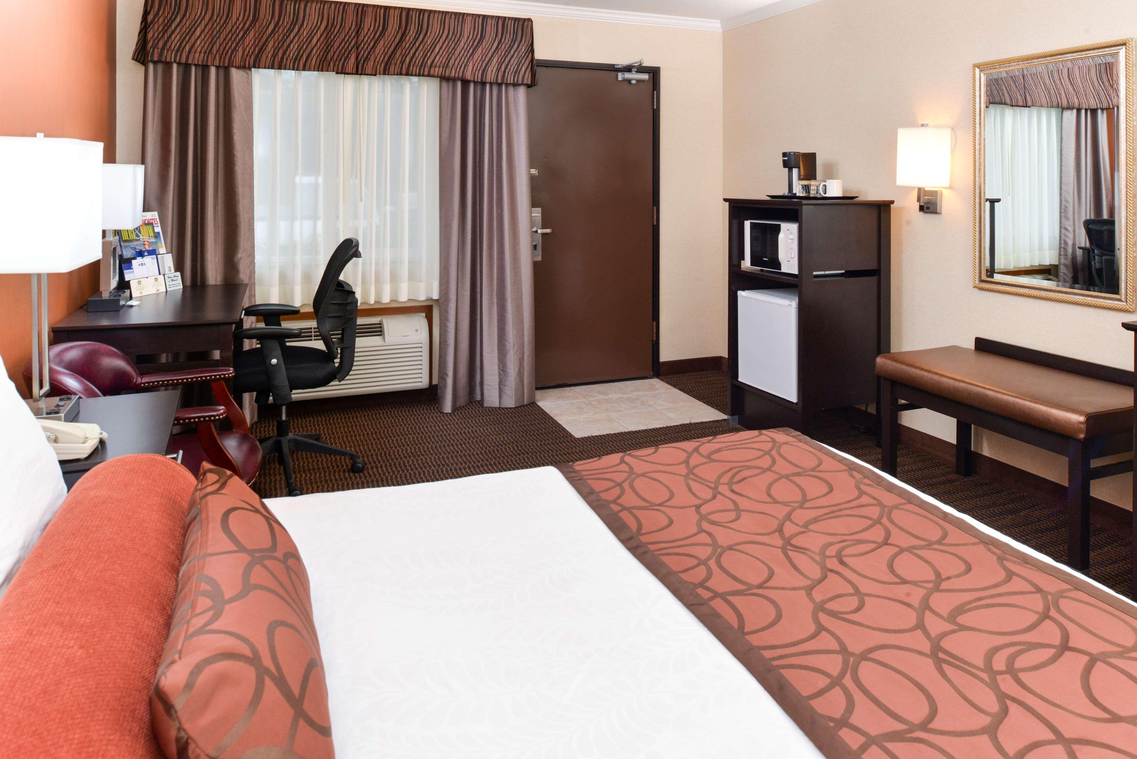 Best Western Plus Landmark Inn Линкольн-Сити Экстерьер фото