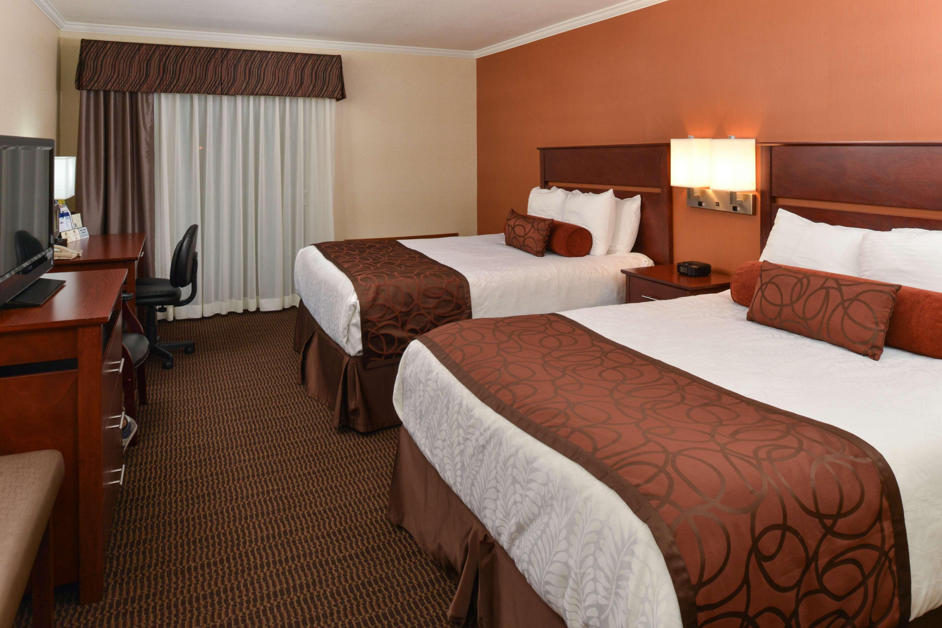 Best Western Plus Landmark Inn Линкольн-Сити Экстерьер фото