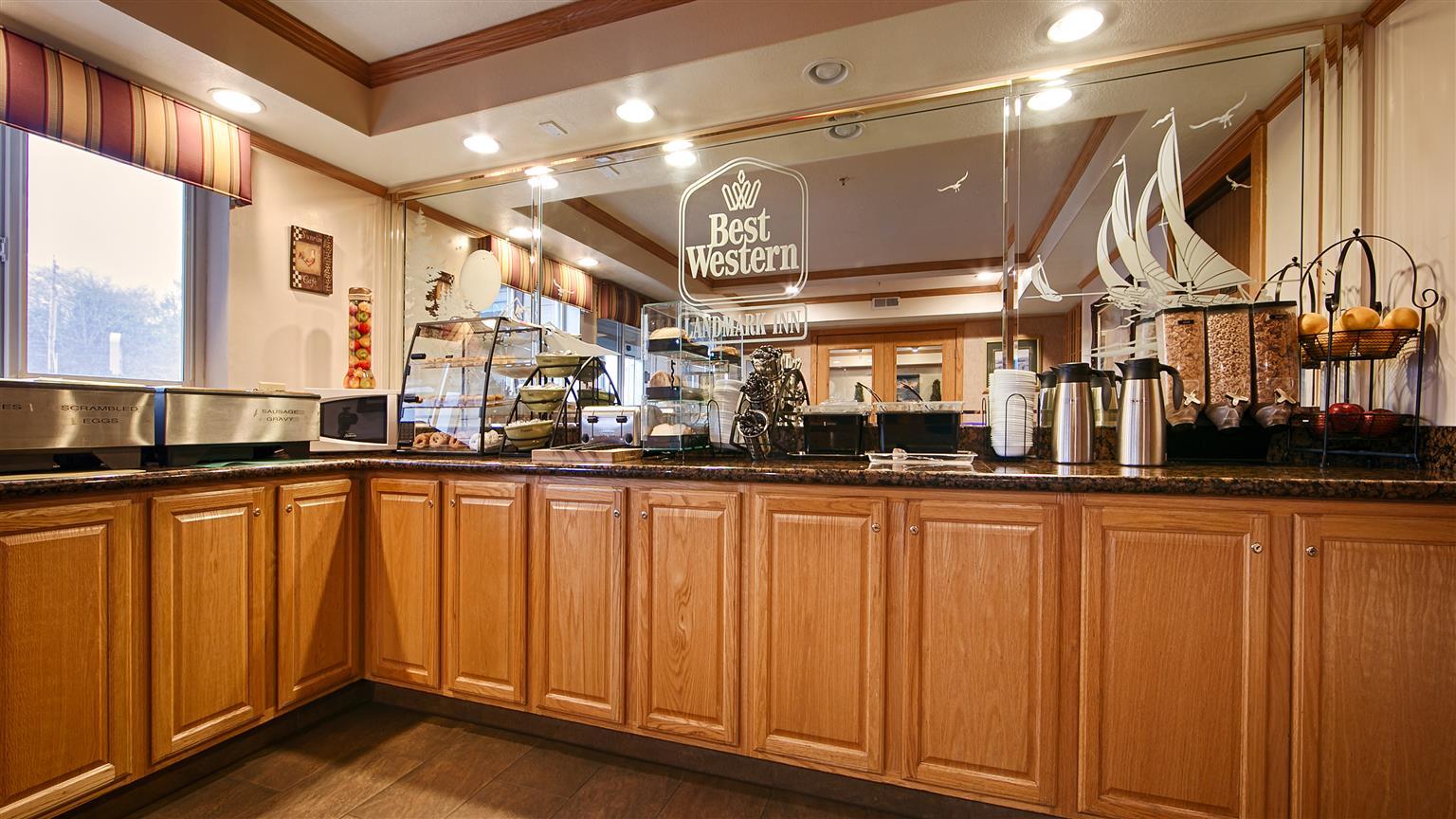 Best Western Plus Landmark Inn Линкольн-Сити Экстерьер фото
