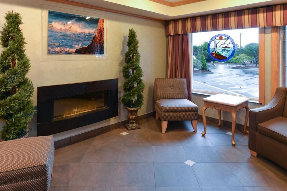 Best Western Plus Landmark Inn Линкольн-Сити Экстерьер фото